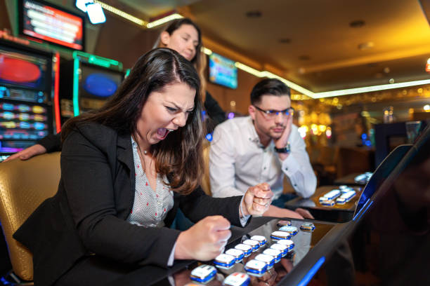 Online Casinos Compared to Brick and Mortar Casino
